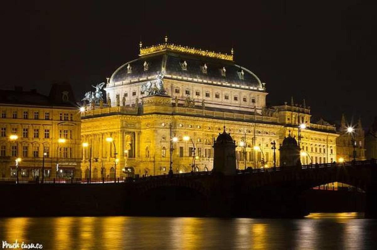 St. Terezie - Baroque Residence Praha Bagian luar foto